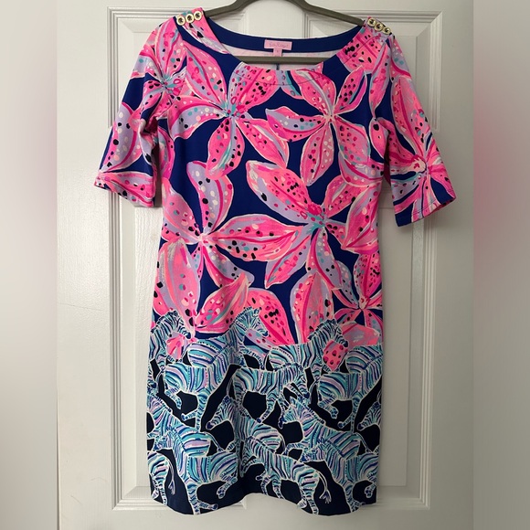 Lilly Pulitzer beautiful bright colored dress with gold buttons on shoulder. - Picture 1 of 8